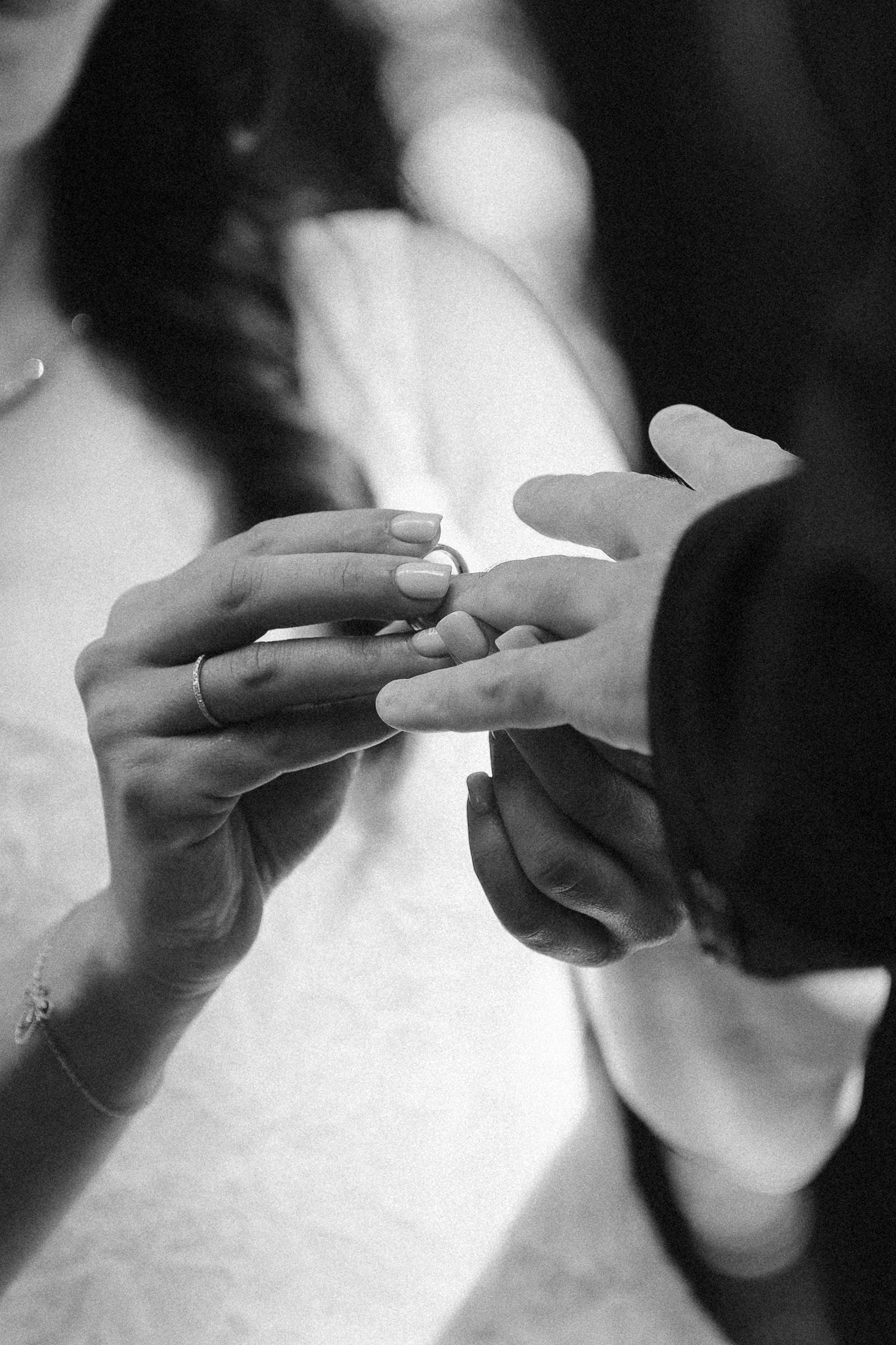 Exchanging rings, black and white